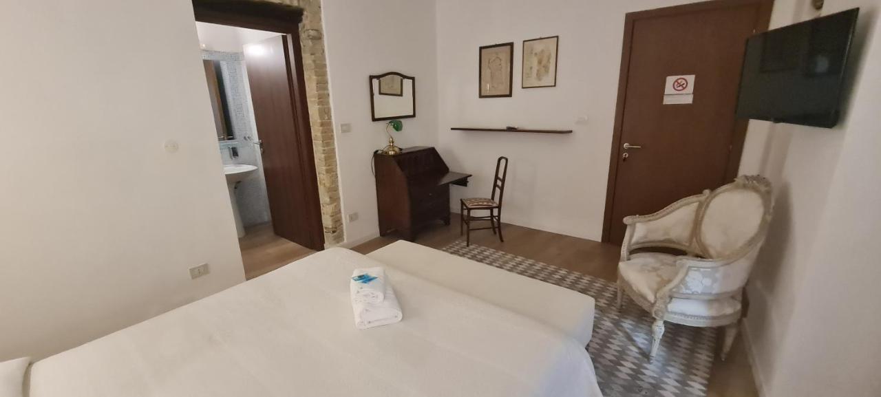 Beni Benius 2* Cagliari