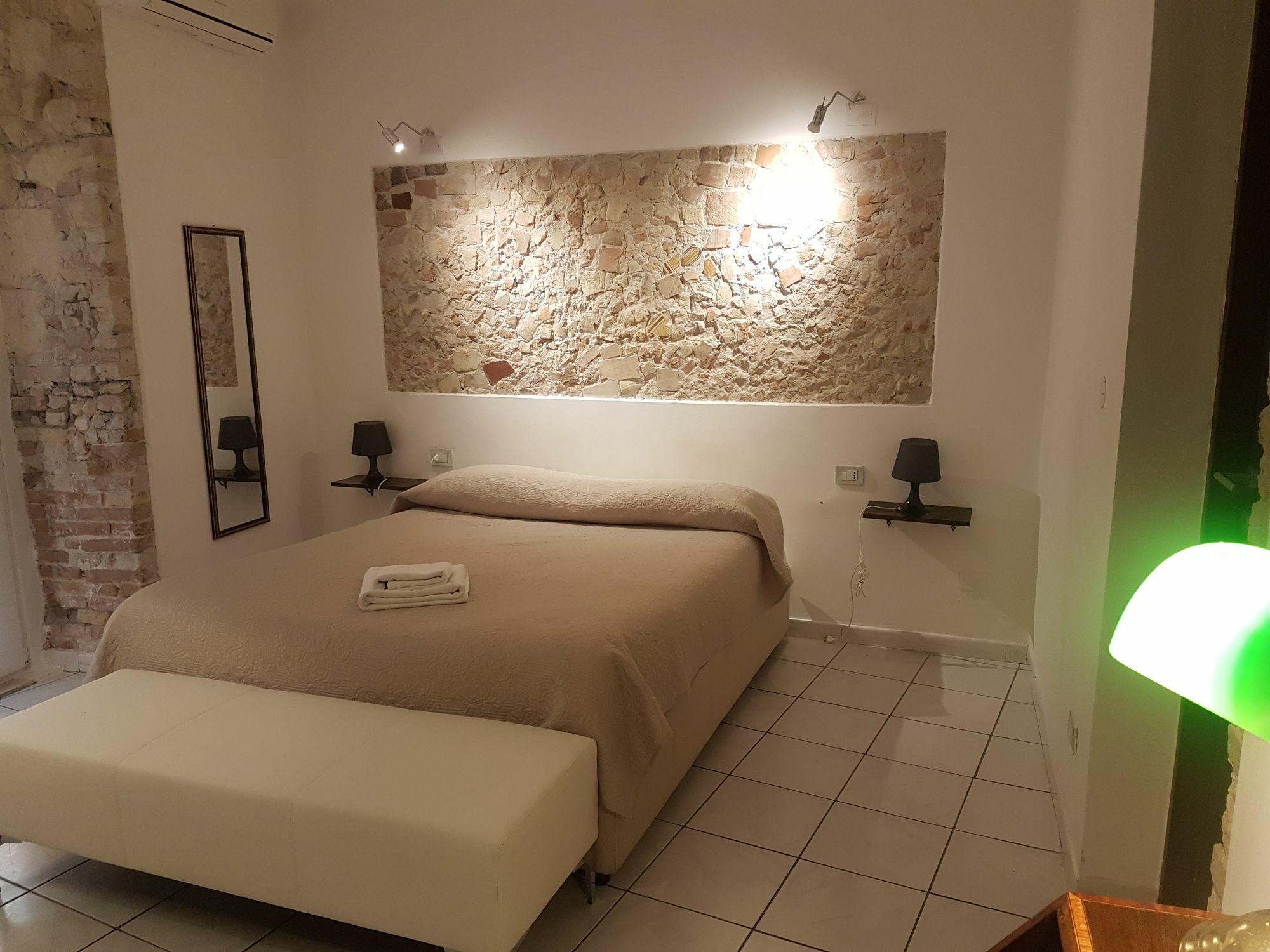 Gasthof Beni Benius Cagliari