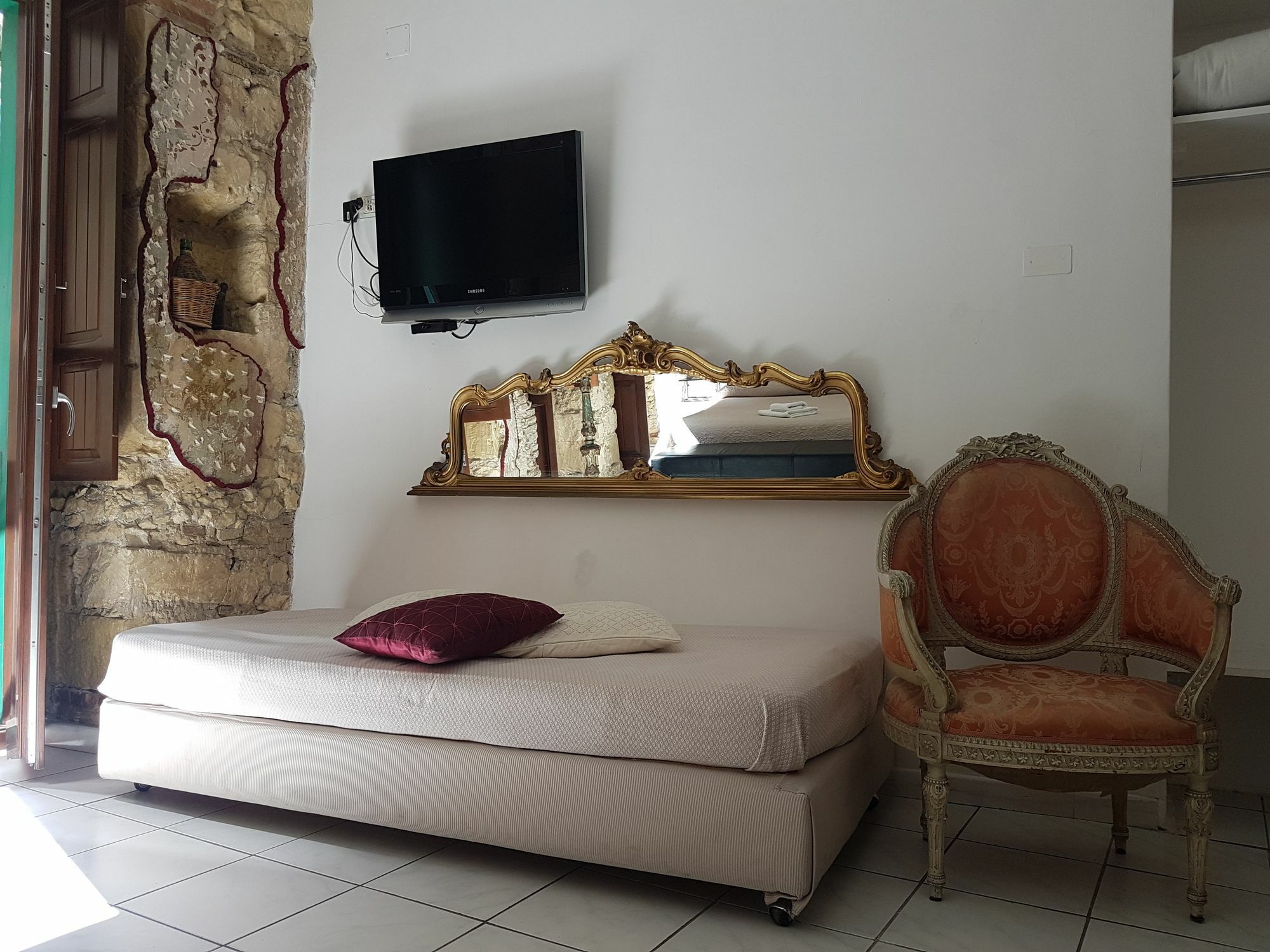 Beni Benius 2* Cagliari
